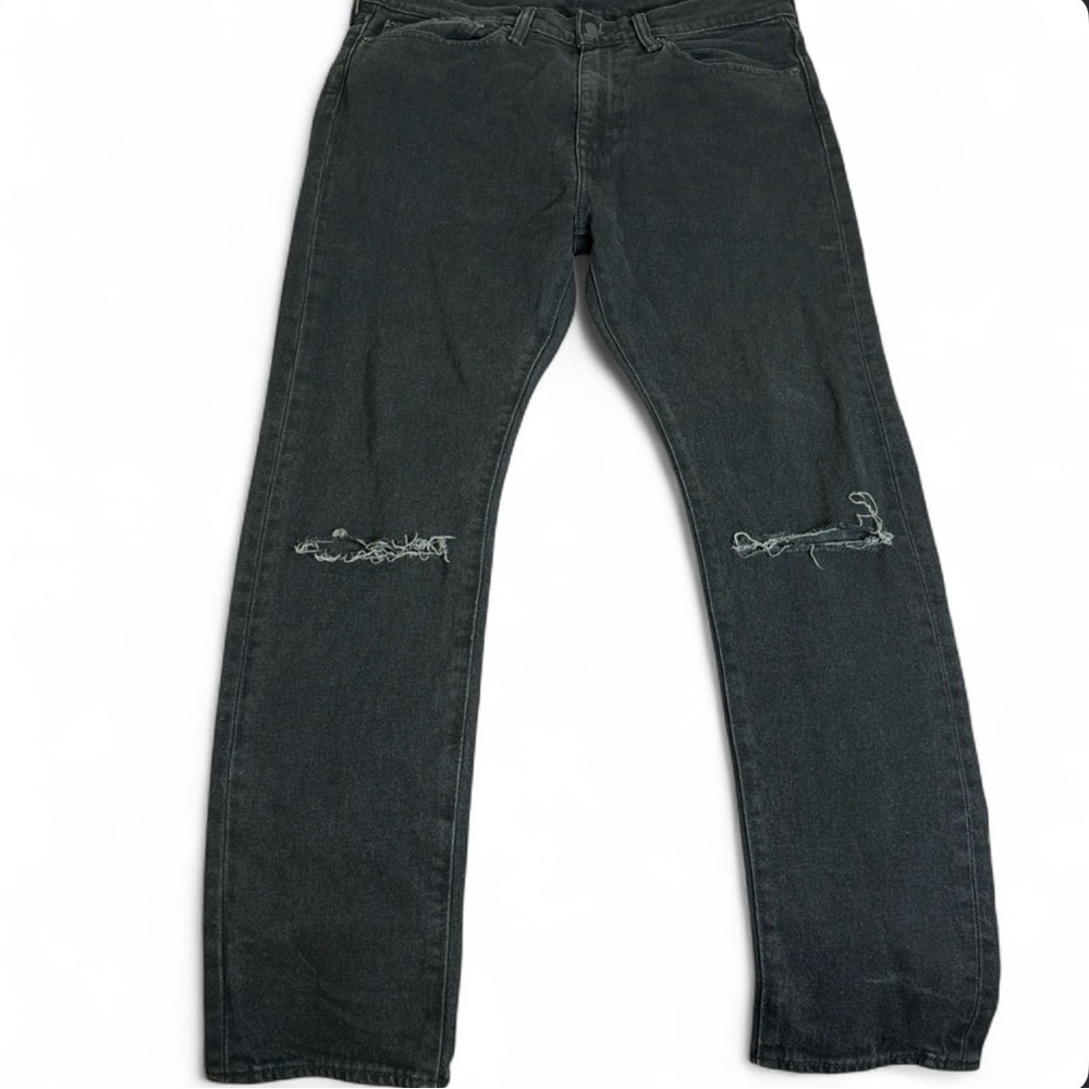 Levi’s Black Distressed Jeans